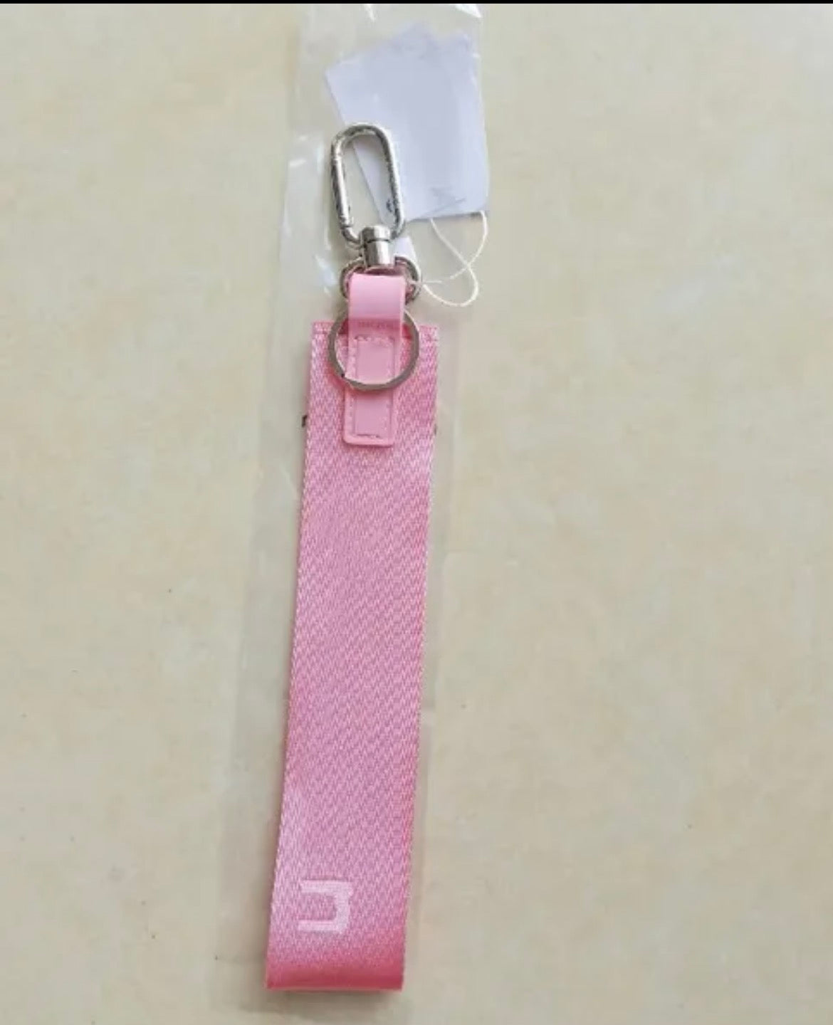 Lu Keychain Fashion Yoga Women
Fitness Running Keychains High Quality Wallet